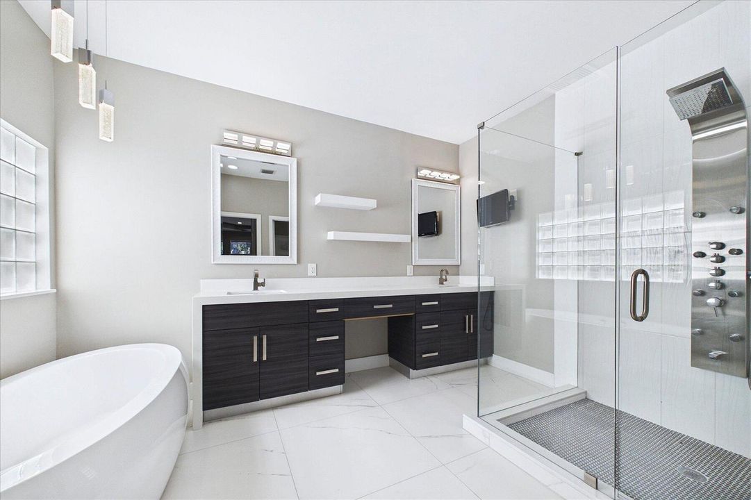 19-Primary Bath Double Vanity