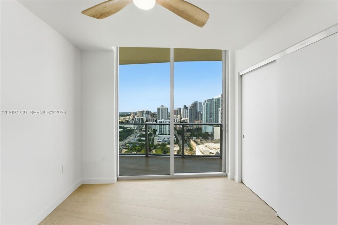 En Venta: $965,000 (1 camas, 1 baños, 711 Pies cuadrados)