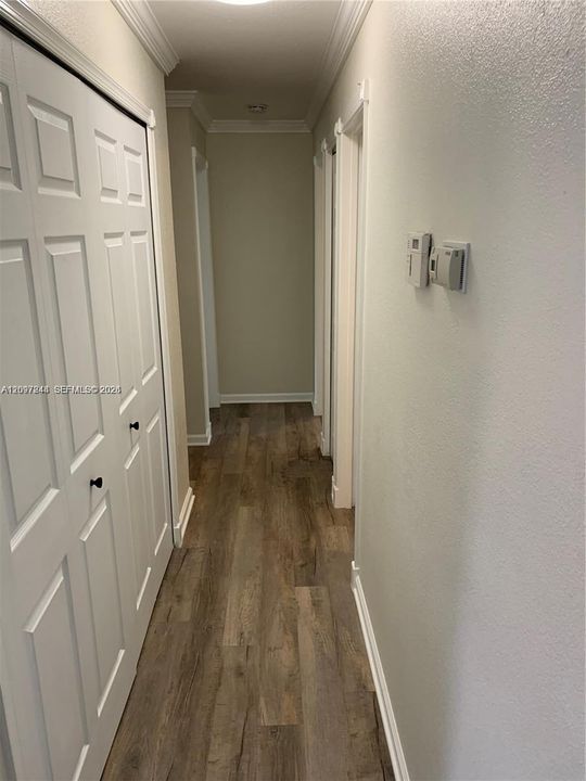 For Rent: $2,800 (3 beds, 2 baths, 1176 Square Feet)