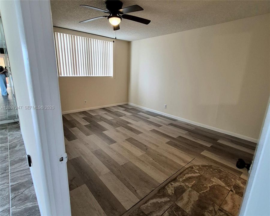 En Venta: $155,000 (1 camas, 1 baños, 940 Pies cuadrados)