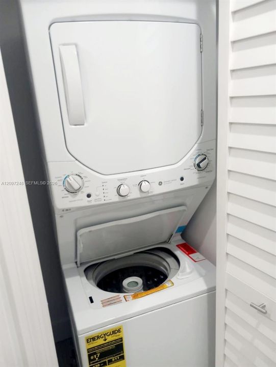 En Renta: $2,600 (3 camas, 2 baños, 1200 Pies cuadrados)