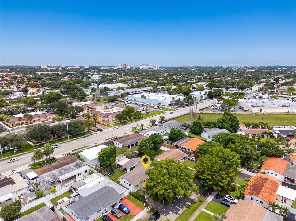 For Sale: $879,000 (6 beds, 4 baths, 2369 Square Feet)
