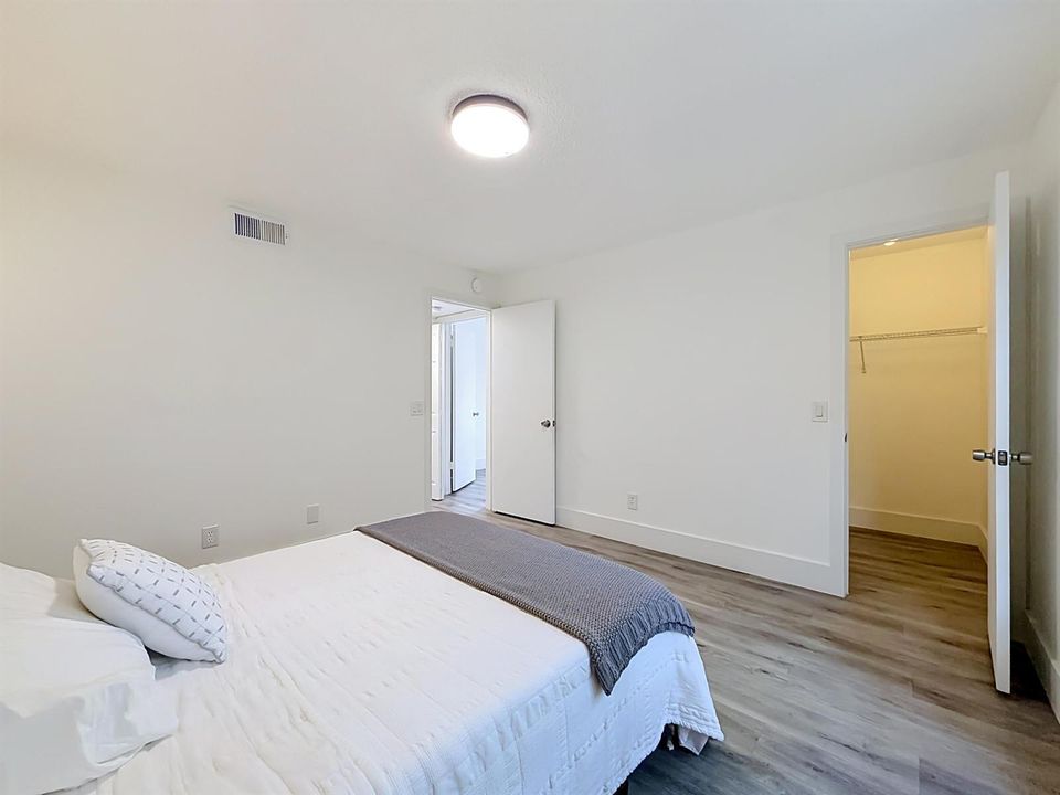 4518 Commander Drive #1922-27