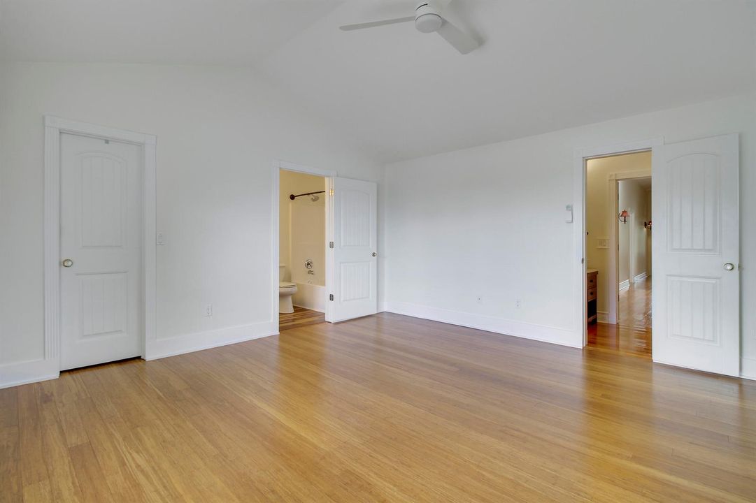 Guest House Upstairs