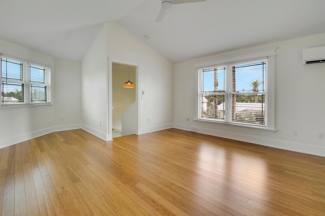 Guest House Upstairs