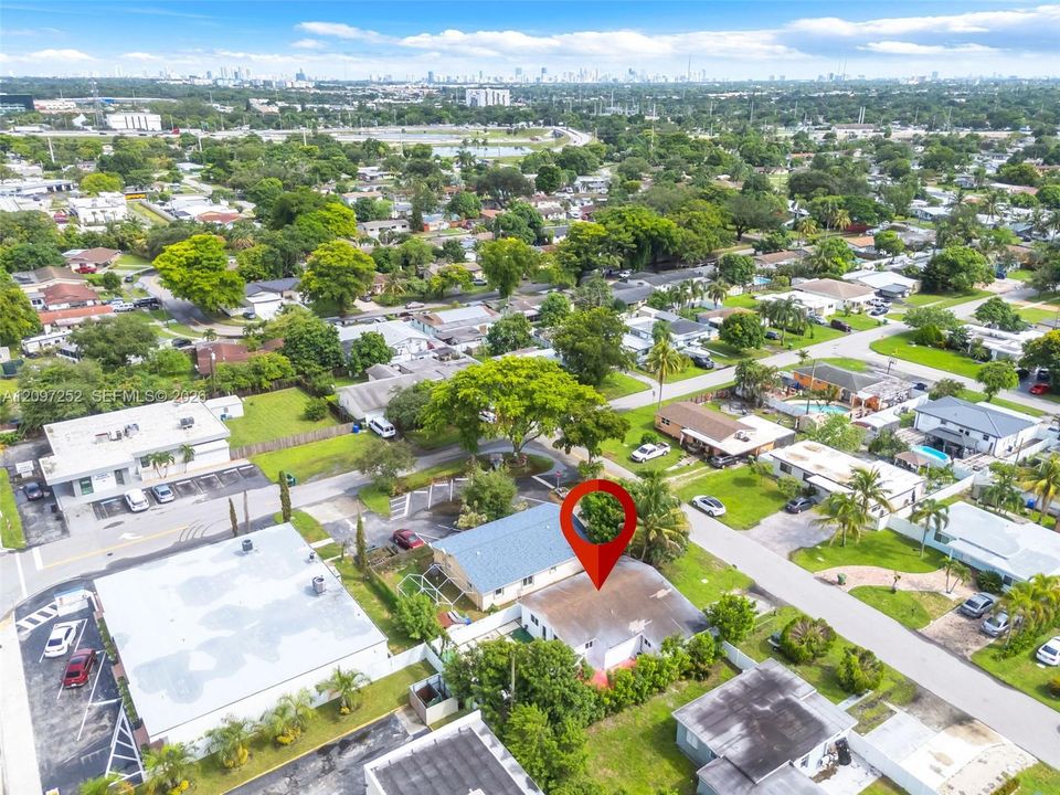 For Sale: $549,000 (3 beds, 2 baths, 1384 Square Feet)
