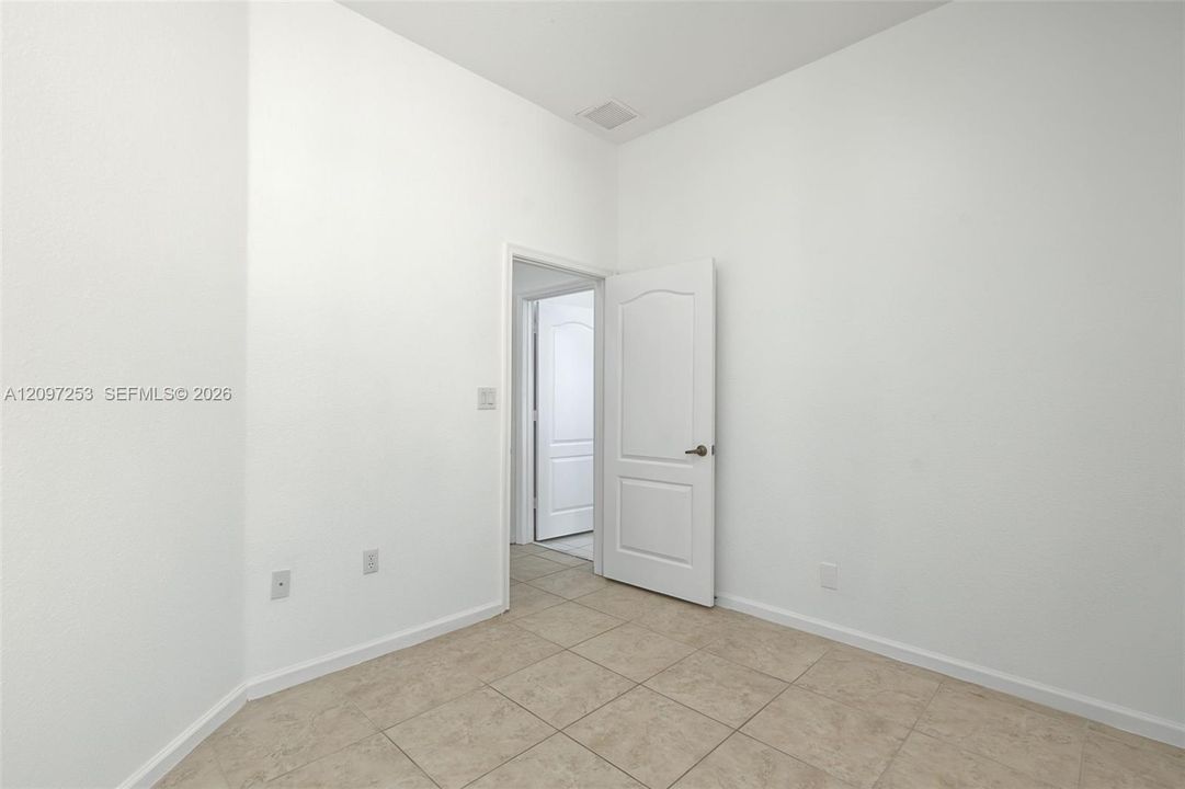 En Renta: $2,500 (3 camas, 2 baños, 1262 Pies cuadrados)