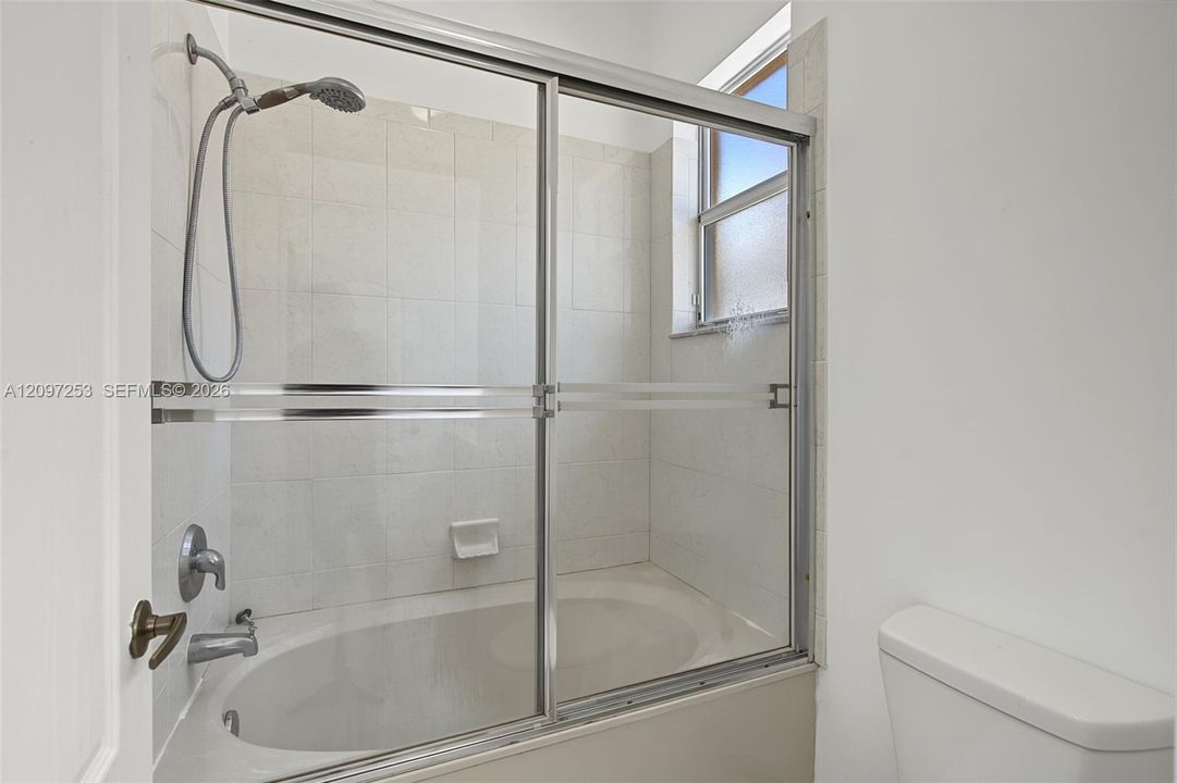 En Renta: $2,500 (3 camas, 2 baños, 1262 Pies cuadrados)