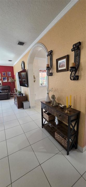 For Sale: $765,000 (3 beds, 2 baths, 2026 Square Feet)