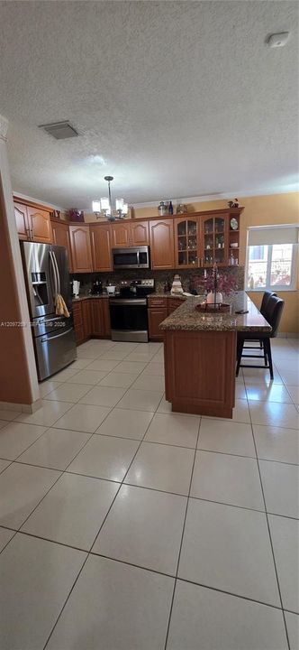 For Sale: $765,000 (3 beds, 2 baths, 2026 Square Feet)
