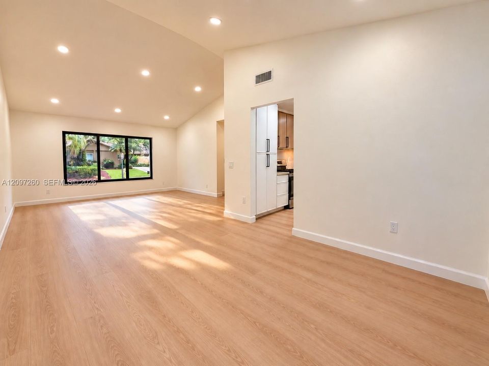 For Rent: $9,000 (4 beds, 2 baths, 2290 Square Feet)