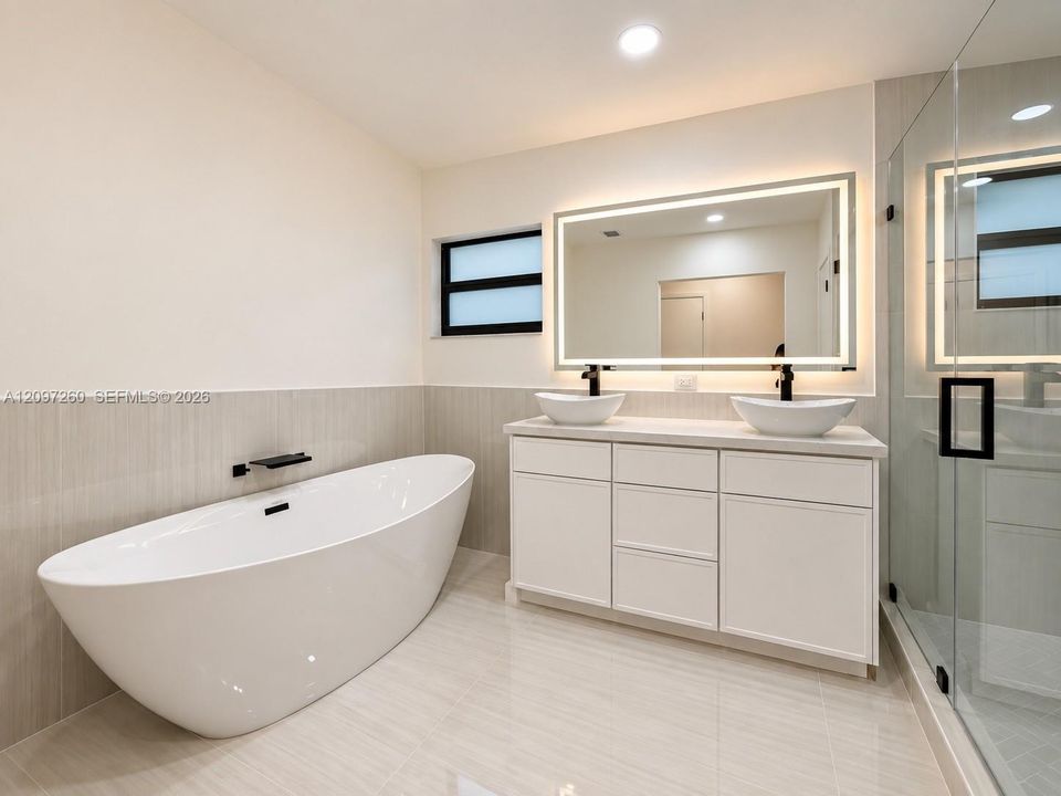 For Rent: $9,000 (4 beds, 2 baths, 2290 Square Feet)