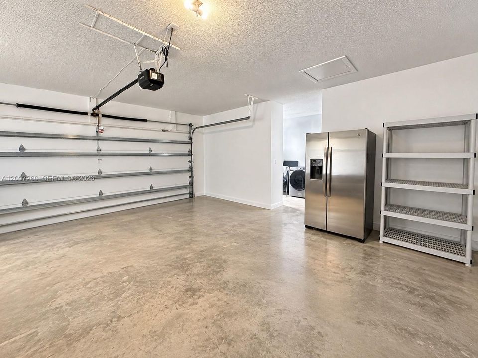 For Rent: $9,000 (4 beds, 2 baths, 2290 Square Feet)