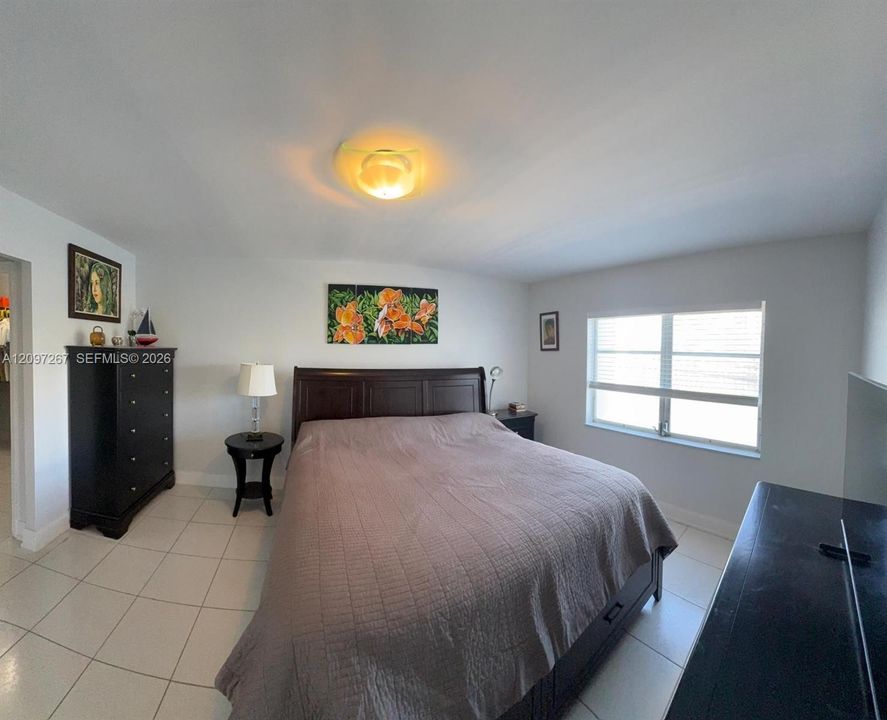 En Venta: $299,000 (2 camas, 2 baños, 1135 Pies cuadrados)
