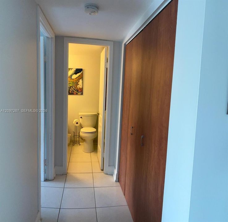 En Venta: $299,000 (2 camas, 2 baños, 1135 Pies cuadrados)