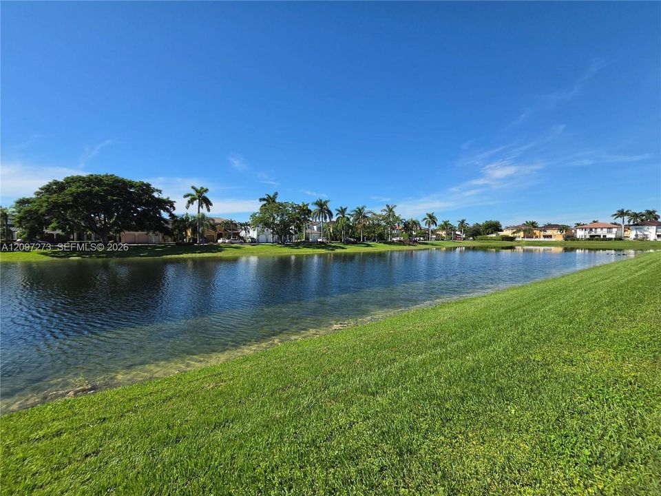 For Rent: $4,799 (4 beds, 3 baths, 2185 Square Feet)