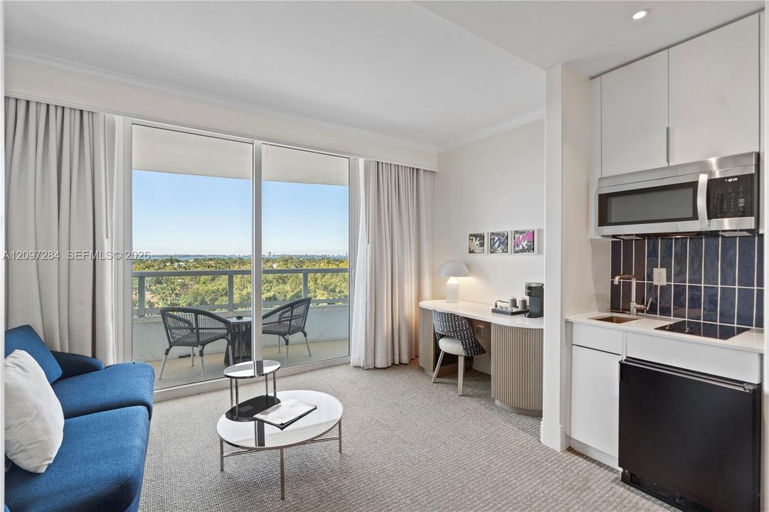 For Sale: $825,000 (0 beds, 1 baths, 491 Square Feet)