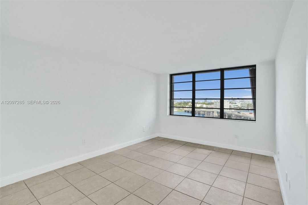 En Renta: $2,450 (1 camas, 1 baños, 940 Pies cuadrados)