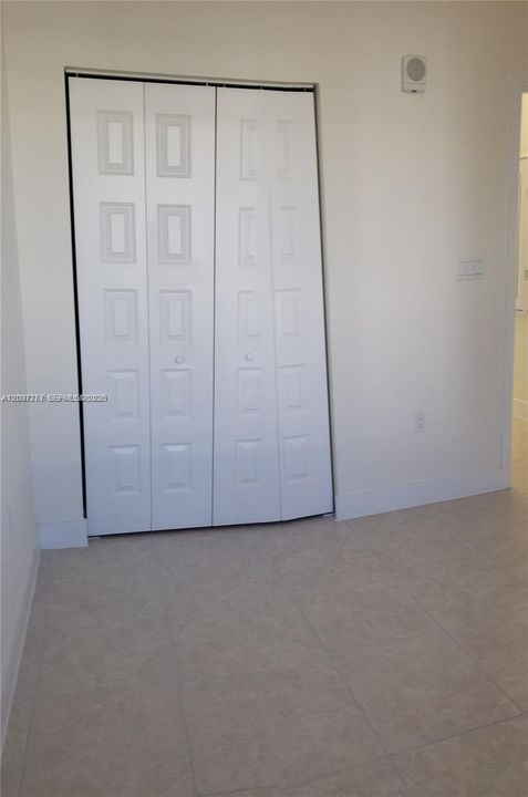 For Sale: $495,000 (3 beds, 2 baths, 1124 Square Feet)