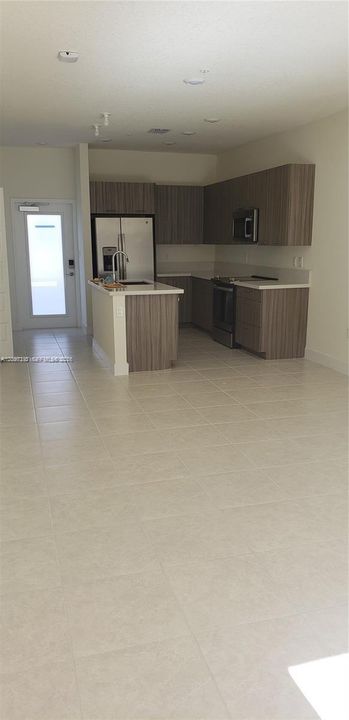 For Sale: $495,000 (3 beds, 2 baths, 1124 Square Feet)