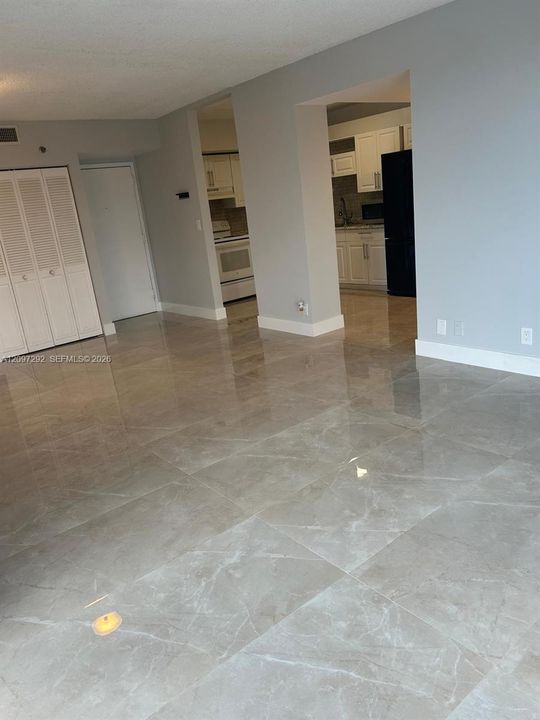 En Renta: $2,300 (2 camas, 2 baños, 1150 Pies cuadrados)