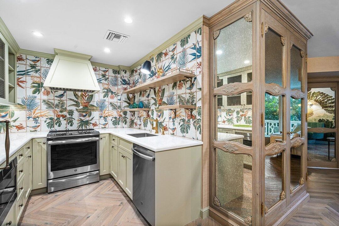 005-227BrazilianAvenue-PalmBeach-FL-3348