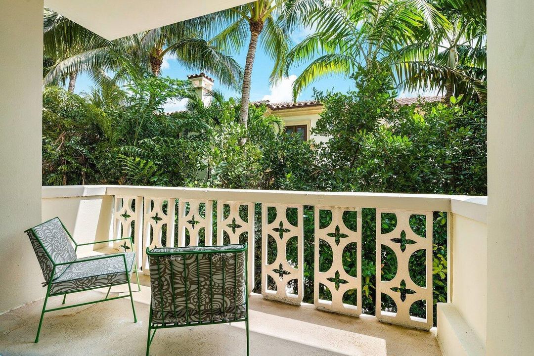 015-227BrazilianAvenue-PalmBeach-FL-3348