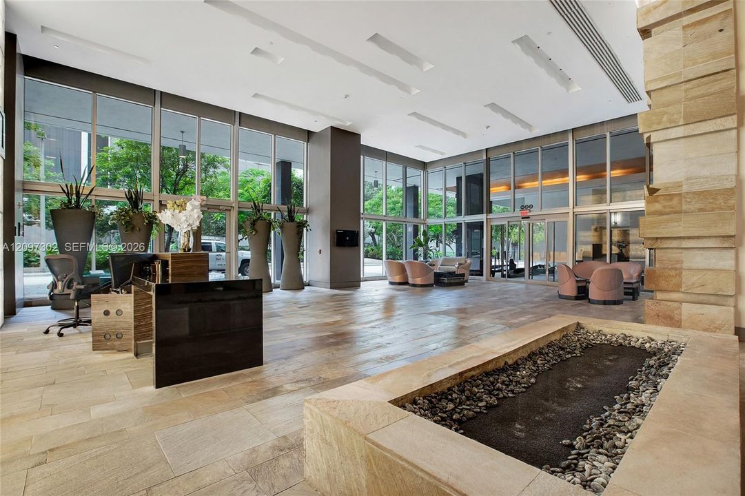 На продажу: $615,000 (2 спален, 2 ванн, 1123 Квадратных фут)