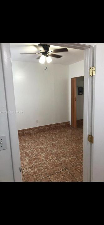 For Sale: $750,000 (4 beds, 2 baths, 1500 Square Feet)
