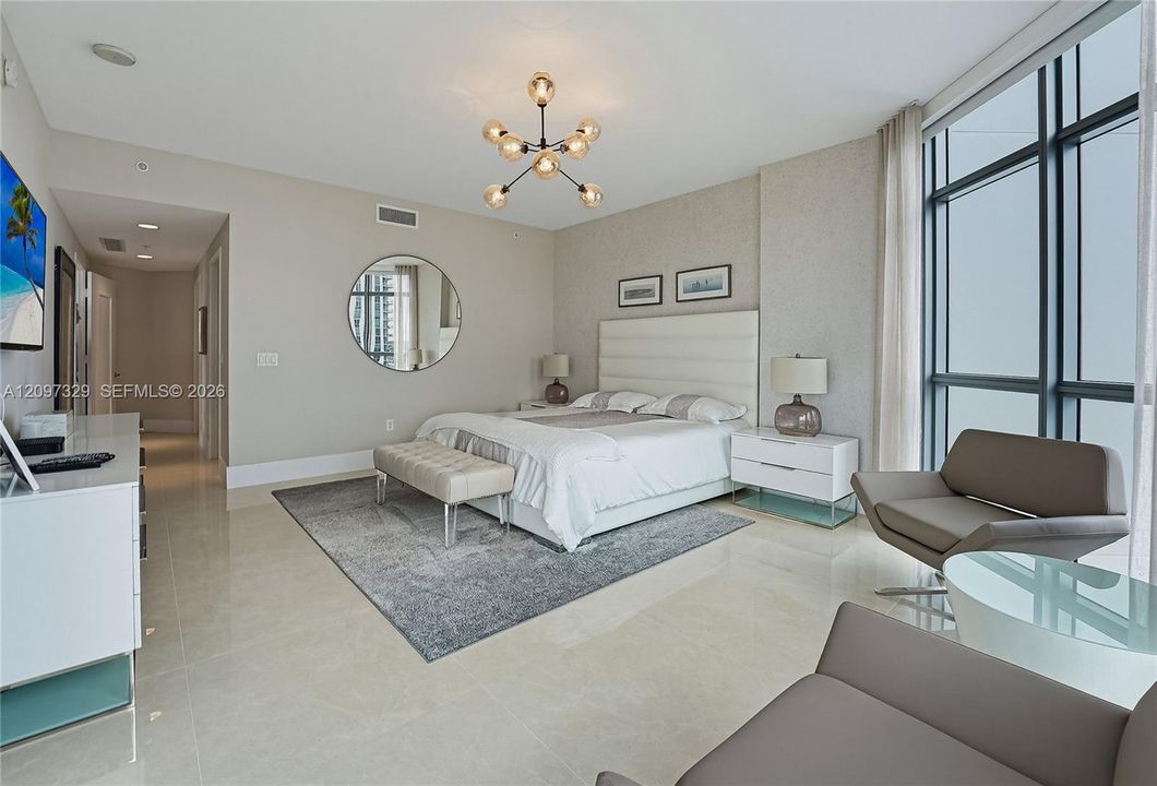 На продажу: $1,299,000 (2 спален, 2 ванн, 1999 Квадратных фут)