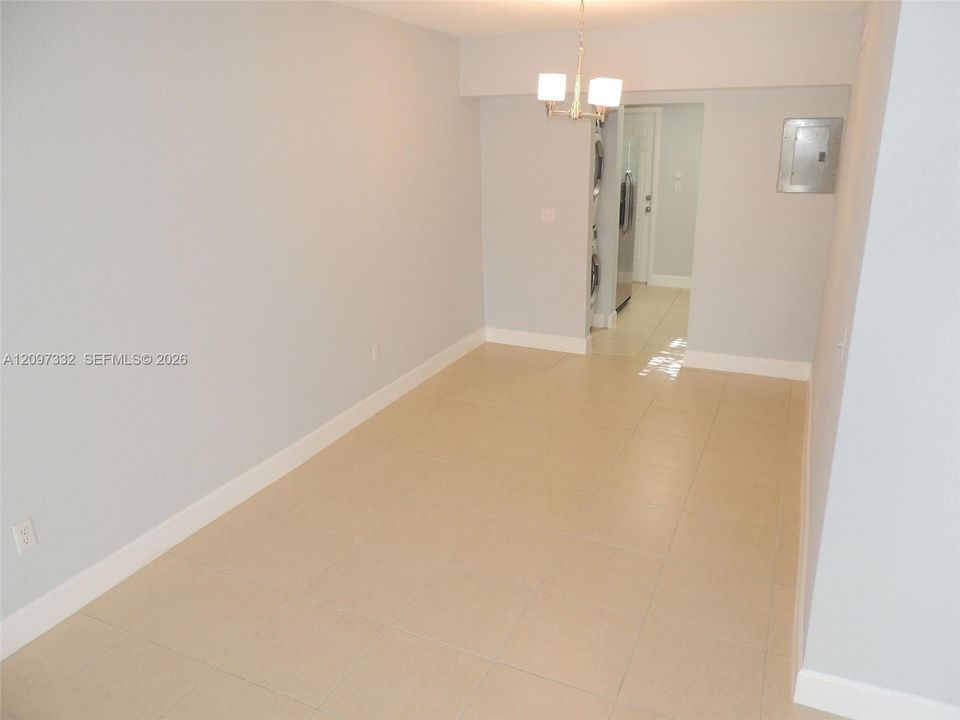 En Renta: $2,750 (2 camas, 2 baños, 1068 Pies cuadrados)
