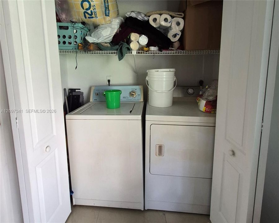 En Venta: $190,000 (1 camas, 1 baños, 712 Pies cuadrados)