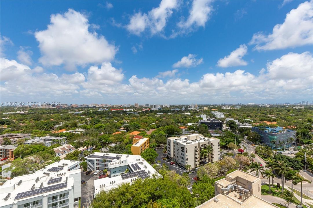 For Rent: $8,000 (1 beds, 1 baths, 1084 Square Feet)