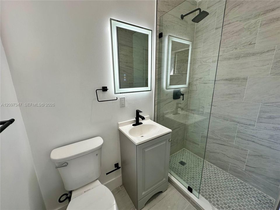 For Rent: $3,500 (3 beds, 2 baths, 1338 Square Feet)