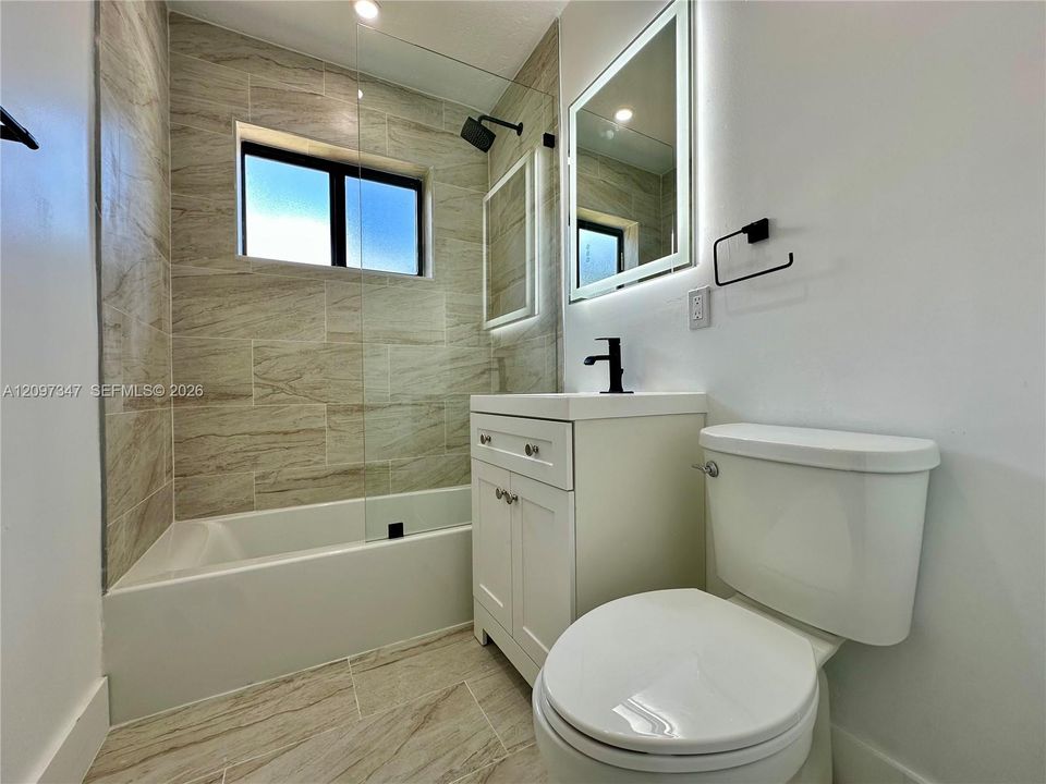 For Rent: $3,500 (3 beds, 2 baths, 1338 Square Feet)