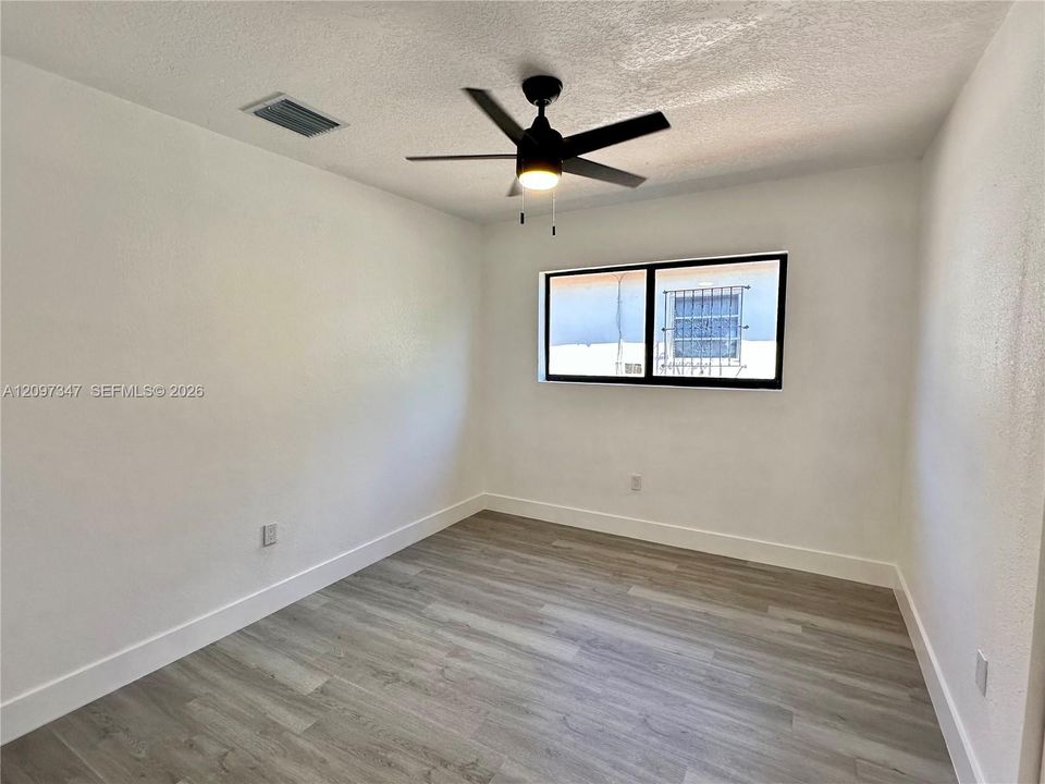 For Rent: $3,500 (3 beds, 2 baths, 1338 Square Feet)