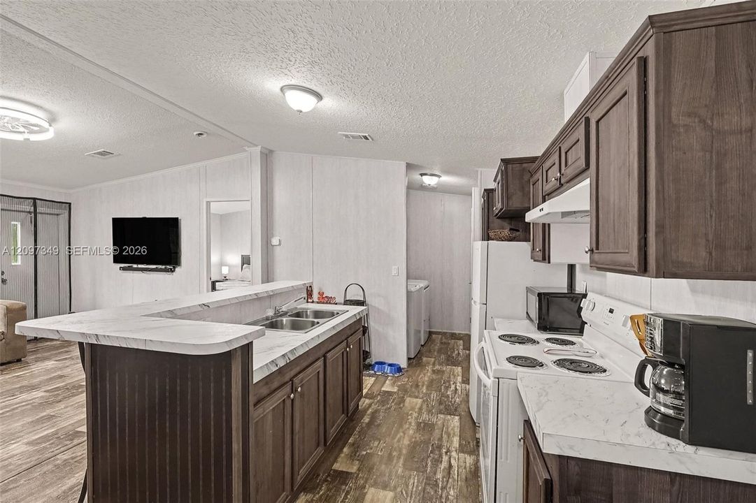 2856 Pioneer 9th Street, Clewiston, FL 33440