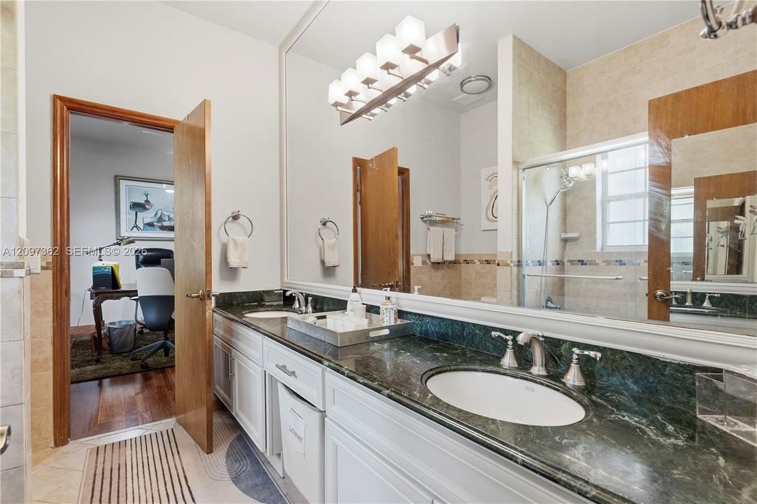 For Sale: $2,200,000 (5 beds, 5 baths, 4090 Square Feet)