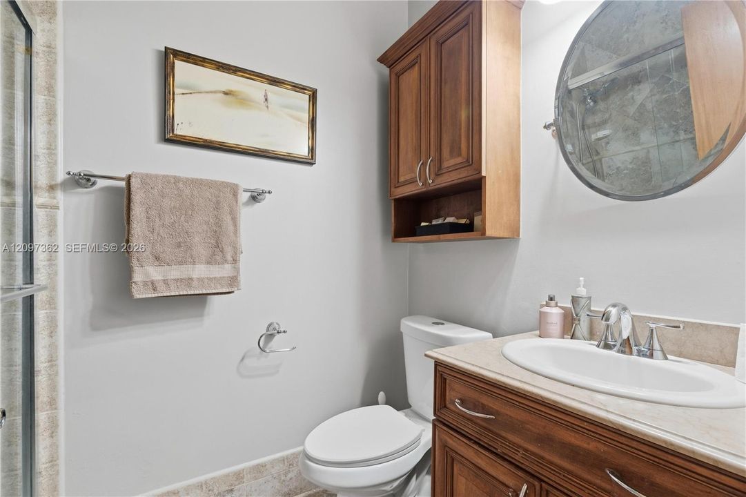 For Sale: $2,200,000 (5 beds, 5 baths, 4090 Square Feet)