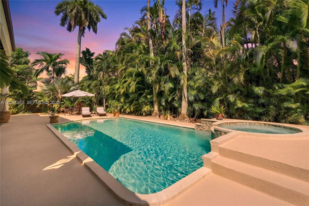 For Sale: $2,200,000 (5 beds, 5 baths, 4090 Square Feet)