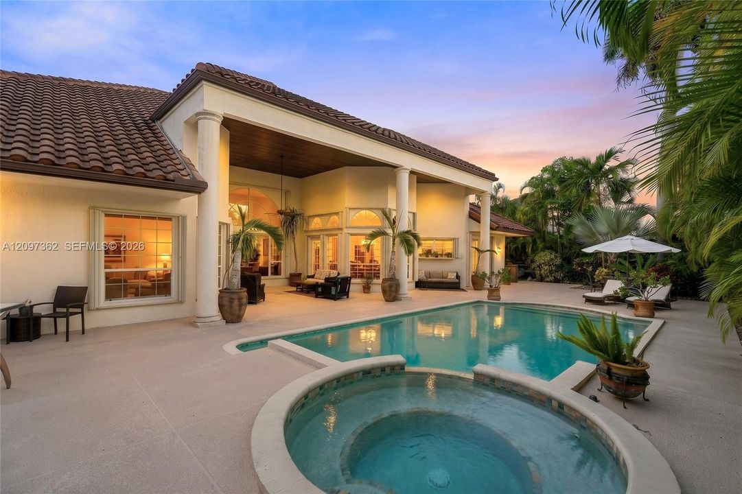 For Sale: $2,200,000 (5 beds, 5 baths, 4090 Square Feet)