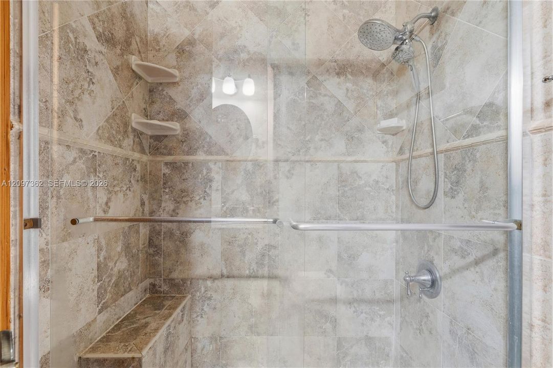 For Sale: $2,200,000 (5 beds, 5 baths, 4090 Square Feet)