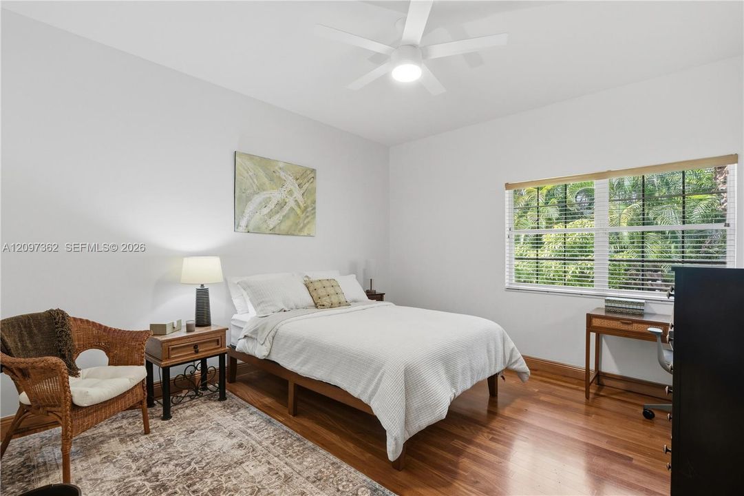 For Sale: $2,200,000 (5 beds, 5 baths, 4090 Square Feet)