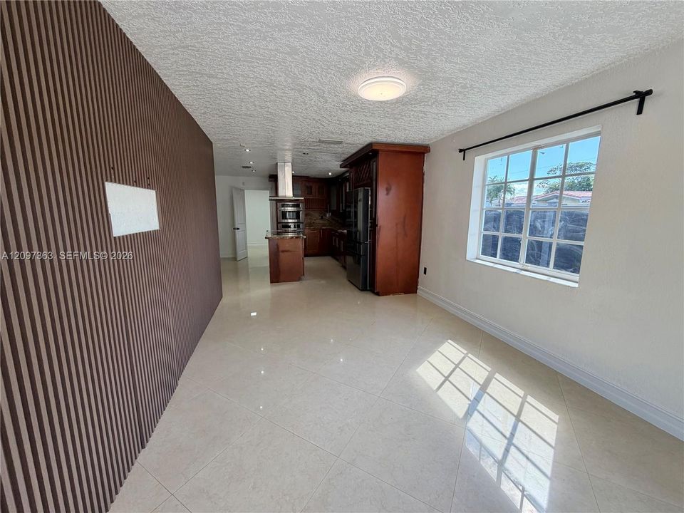 For Sale: $955,000 (4 beds, 2 baths, 2157 Square Feet)