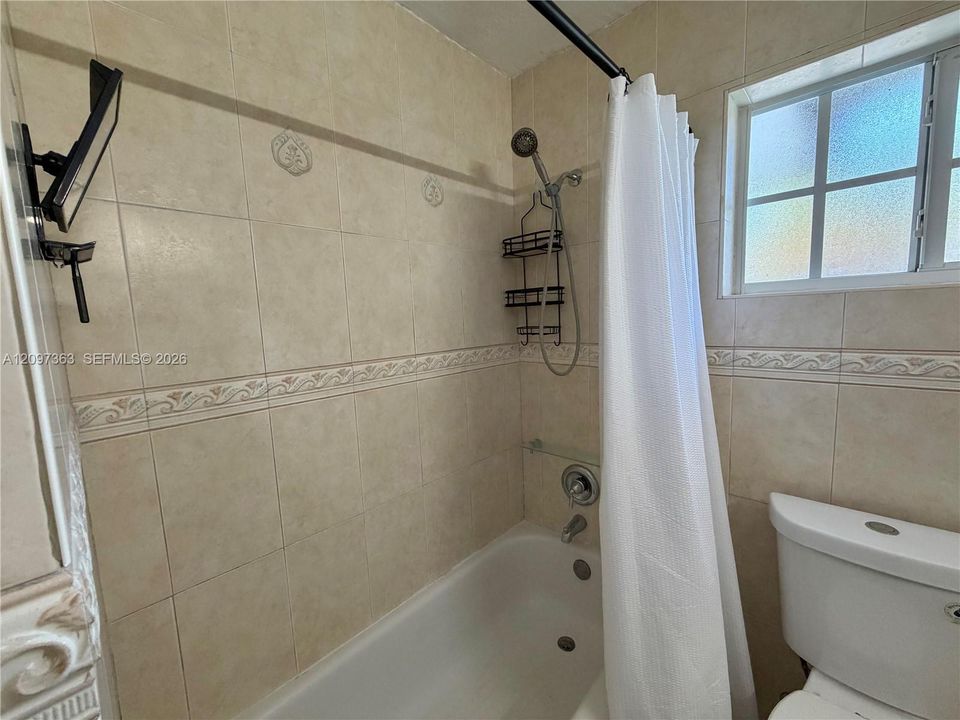 For Sale: $955,000 (4 beds, 2 baths, 2157 Square Feet)