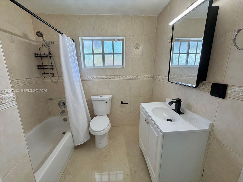 For Sale: $955,000 (4 beds, 2 baths, 2157 Square Feet)