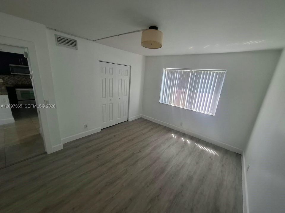 En Renta: $2,400 (2 camas, 2 baños, 1220 Pies cuadrados)