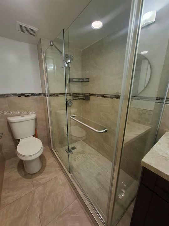 En Renta: $2,400 (2 camas, 2 baños, 1220 Pies cuadrados)