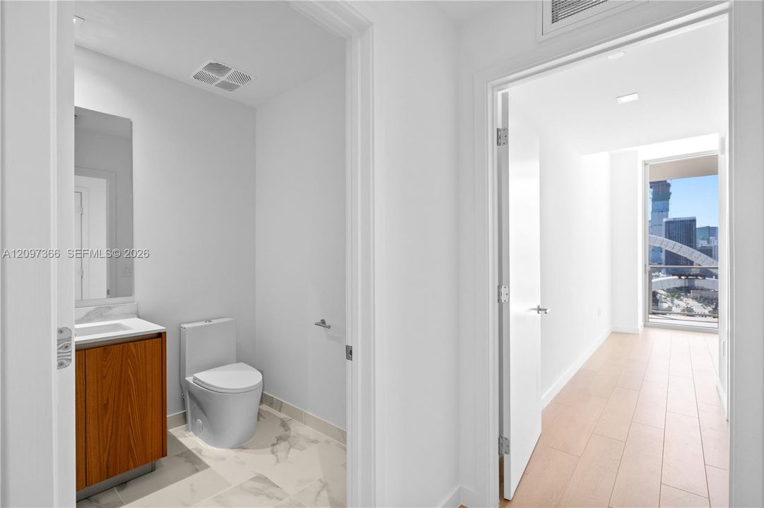 For Rent: $13,500 (3 beds, 3 baths, 1953 Square Feet)