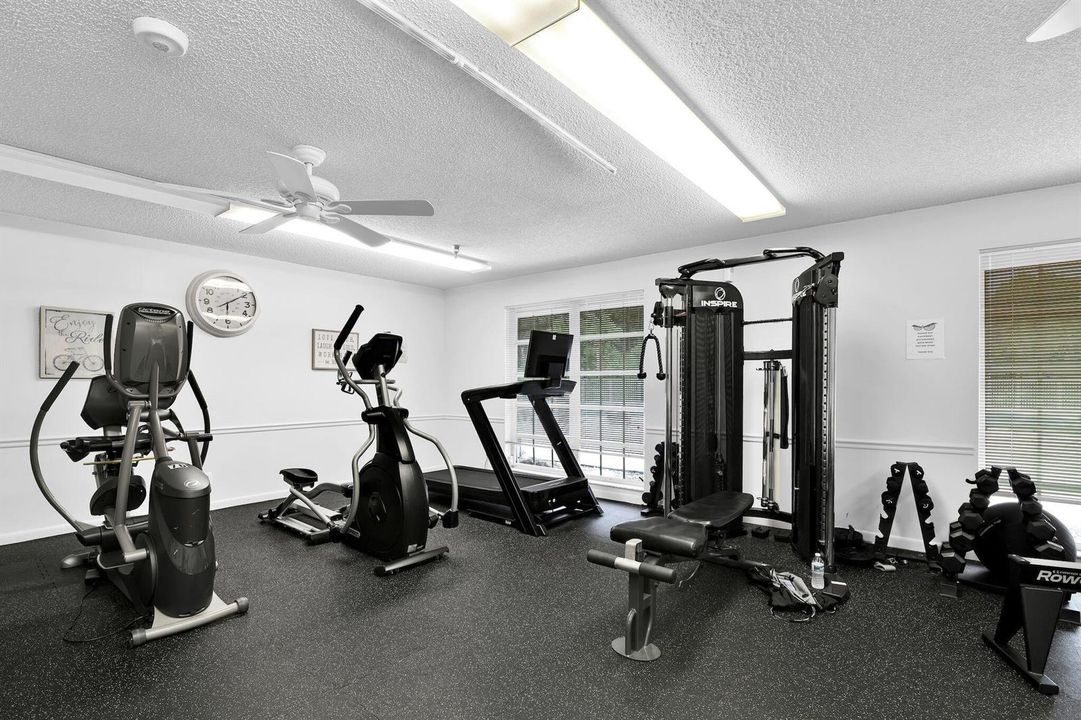 8955 Club Gym 3
